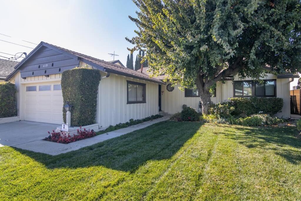 4 Bedroom House Large Pool & Spa In Prime Location Los Angeles Exterior photo