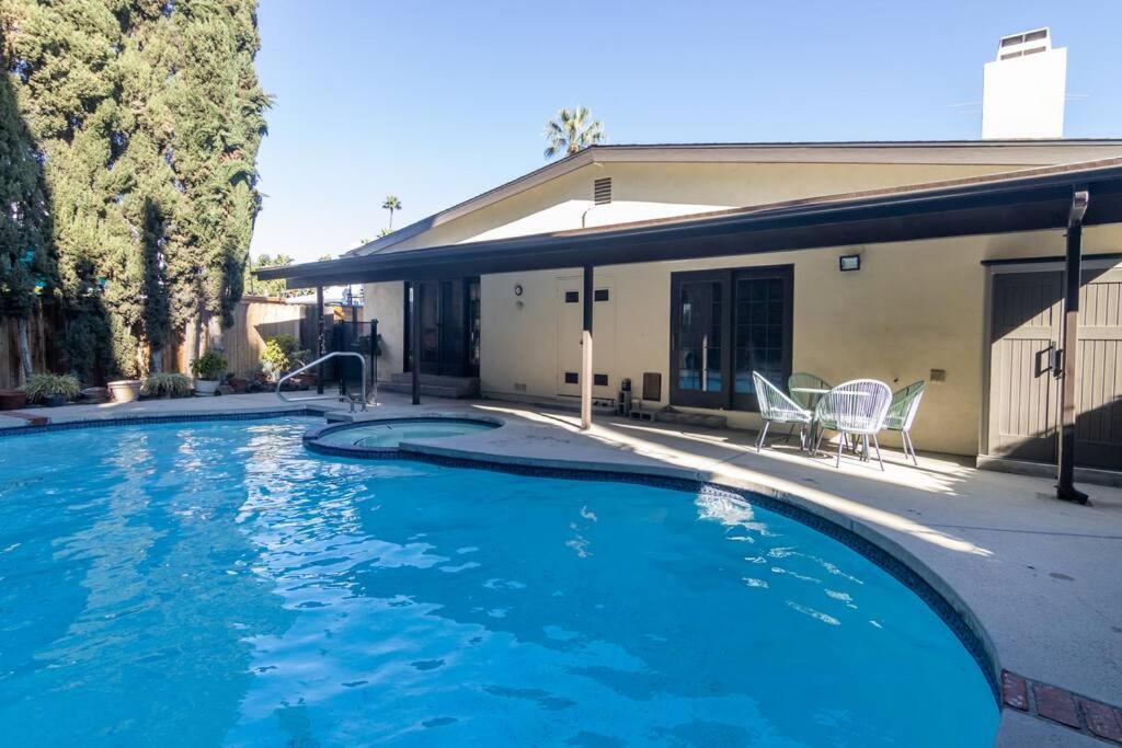 4 Bedroom House Large Pool & Spa In Prime Location Los Angeles Exterior photo